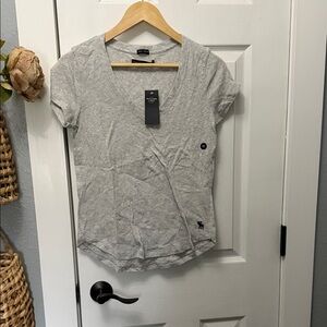 Abercrombie & Fitch Women's Heather Gray V-Neck Tee
